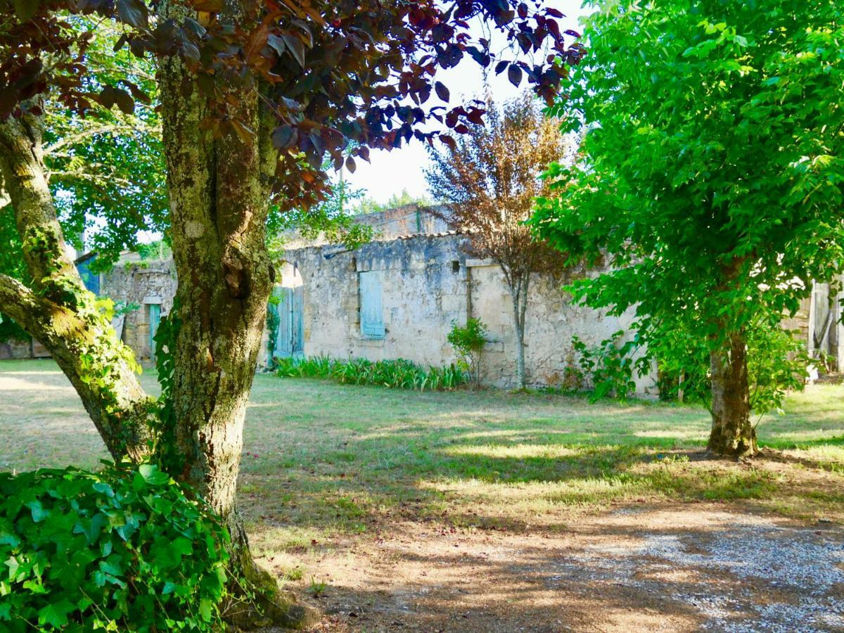 Douceur Girondine Villa Saint-Selve Exteriör bild